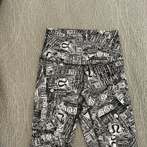 Lululemon wunder train leggings, black and white pattern, size 4